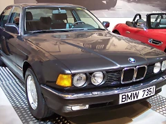 bmw-735-01