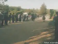 Una actividad tradicional del campo chileno son las carreras a la Chilena, como esta en la localidad