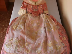 TRAJE ROSA 06.JPG