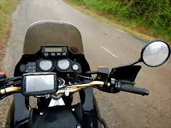 J28
