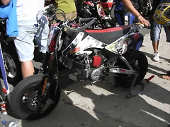 R0010798 R0010798