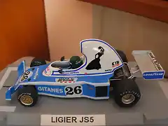 01 LIGIER JS5