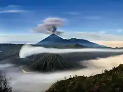 mount-semeru_mount bromo