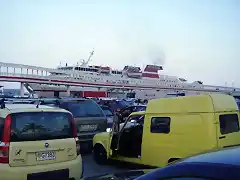 En el muelle esperando para subir al barco