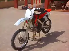 cr 250 (8)