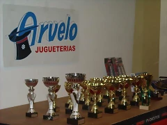 Trofeos (Small) Trofeos (Small)