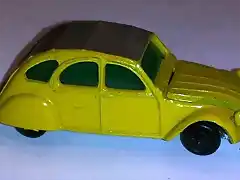 6c Citroen 3 CV amarillo (serie 10)1