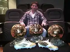 Messi y su balones..--