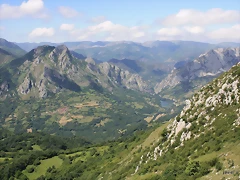 Gorri?n y Valdemurrio desde el Alba