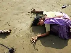 2004 Una mujer llora la muerte de un familiar suyo vctima del tsunami, en Cuddalore, India.