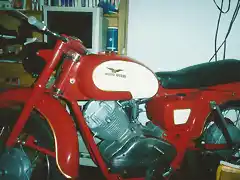 guzzi 2002