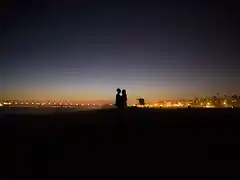 pareja en Huntington Beach, California