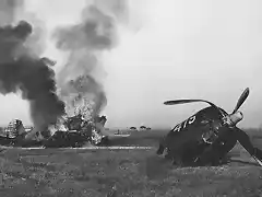 F4U-4CorsairaircraftofVF-74crash1953_zps756d8ea9 (Copiar)