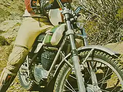 1975 250MAR from Dirt Rider page 7