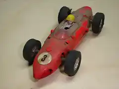 2 ferrari 156 rojo 001