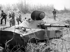 Destroyed_PT76_tank_at_Ben_Het