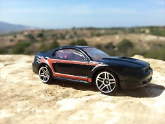 FORD MUSTANG '99