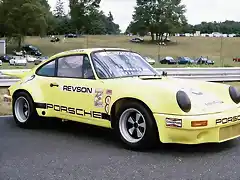 porsche 911 iroc amarillo