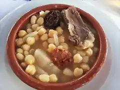 Estofado de garbanzos y alubias