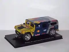 HUMMER H1 RED-BULL