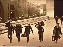 7. 1926 - Tour. 0 etapa, cuatro touriste-routiers llegan a la estaci?n de Lyon