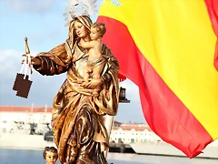 VIRGEN DEL CARMEN Y BANDERA ESPA?OLA
