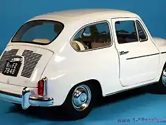 Fiat_600D_rear_quarter