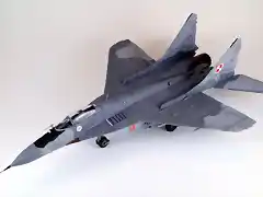 Mig-29A_Fulcrum_airfix_2