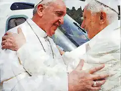 Papa Francisco y Papa Em?rito Benedicto XVI Caso Ins?lito 23-03-2013-349