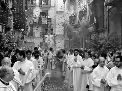 corpus en blanco y negro