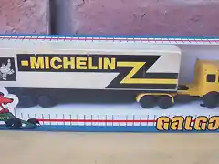 Fiat 619 chico Semi Container Michelin amarillo caja