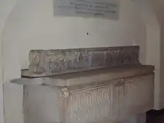 Tomb_of_Pius_VI