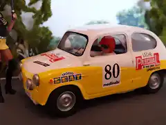 SEAT 600 D 1974 CRITERIUM LUIS DE BAVIERA DE SOUSA