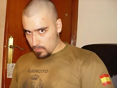 402768_114508258668847_100003290214397_67343_1760741681_n