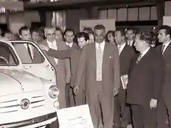 Tito und Naser bei einer Ausstellung von Motorr?dern und Kraftfahrzeugen im Wirtschaftsausstellungszentrum in Ljubljana, 1960 (2)