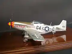 NorthAmericanP-51DMustang 2