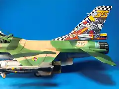 F16B 35An 3