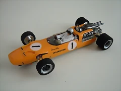 McLaren M2B (1) McLaren M2B (1)