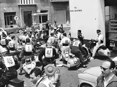 Reggio Calabria - Ponte della Libert?, Vespa Giro dei Tre Mari, 1954