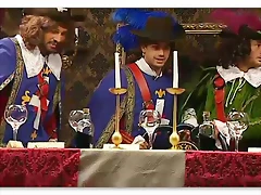 hym 5 abril - cena mosqueteros 1