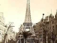 Torre Eiffel-1966-Palmera