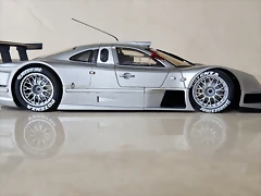 Tamiya 1/24 Mercedes CLK GTR