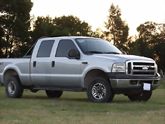 ford-f100-xlt-doble-cabina-4x4-948711-MLA20627723370_032016-F ford-f100-xlt-doble-cabina-4x4-948711-MLA20627723370_032016-F
