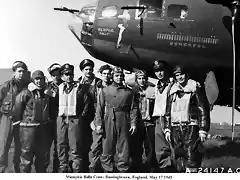 MemphisBelle_crew_USAF