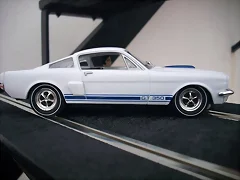 FORD MUSTANG GT-350