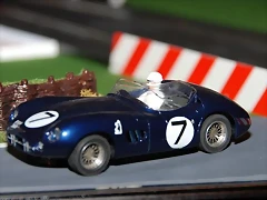 ASTON MARTIN DBRI N-¦ 7 LEMANS 60_532x356 ASTON MARTIN DBRI N-¦ 7 LEMANS 60_532x356