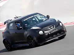 Nissan-Juke-R-photo-J1