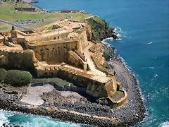 El Morro de S. Felipe en Puerto Rico no pudo impedir la razzia del pirata francs D' Ogeron y 500 filibusteros lanzaron en 1672.