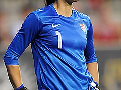 hope-solo-300 hope-solo-300