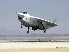 Boeing X-32. Primer vuelo en septiembre del ao 2000